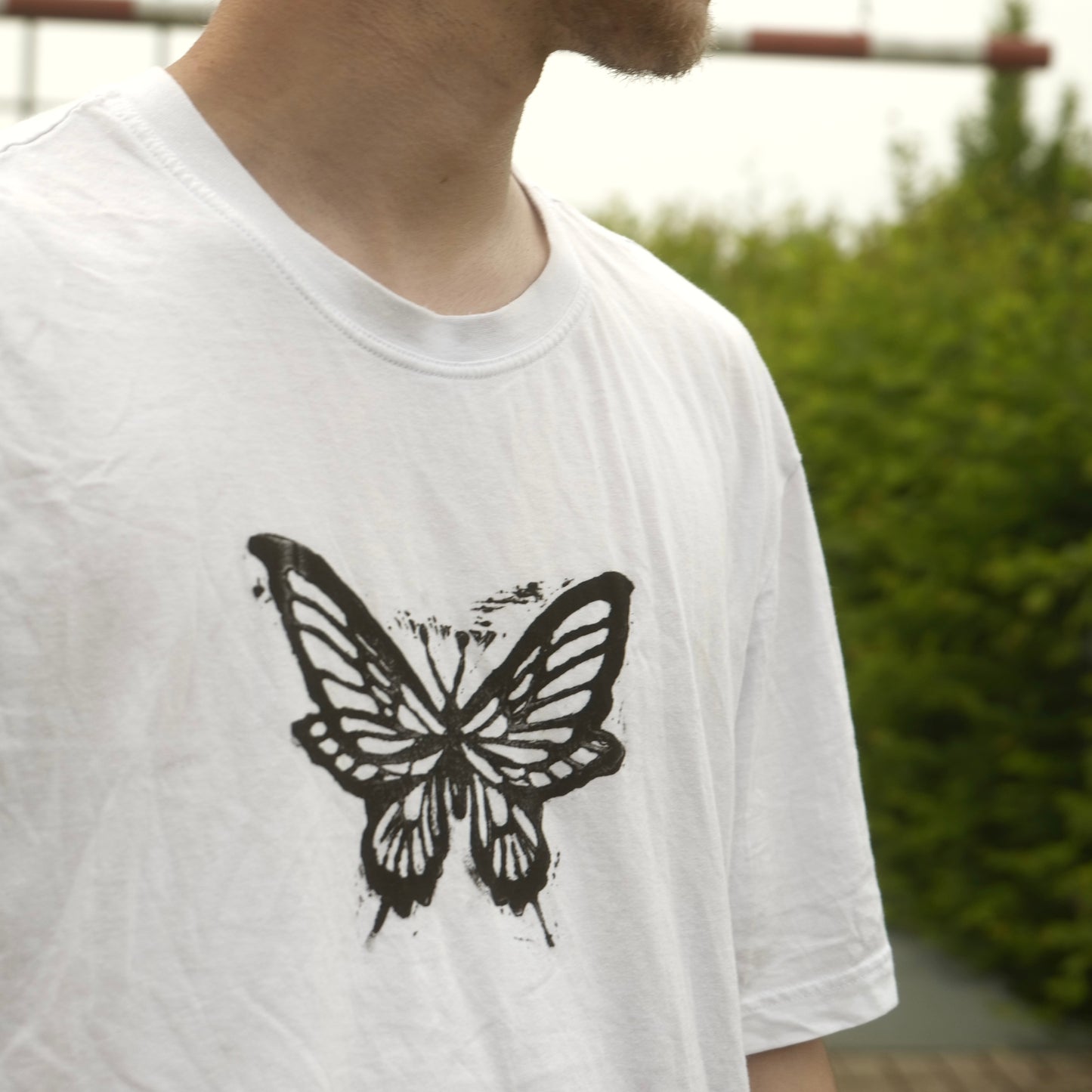 Authentic T-shirt – Butterfly